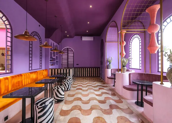 El Barrio Boutique & Bar チャングー